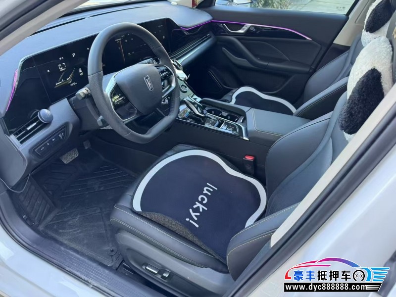 23年奔腾B70轿车抵押车出售