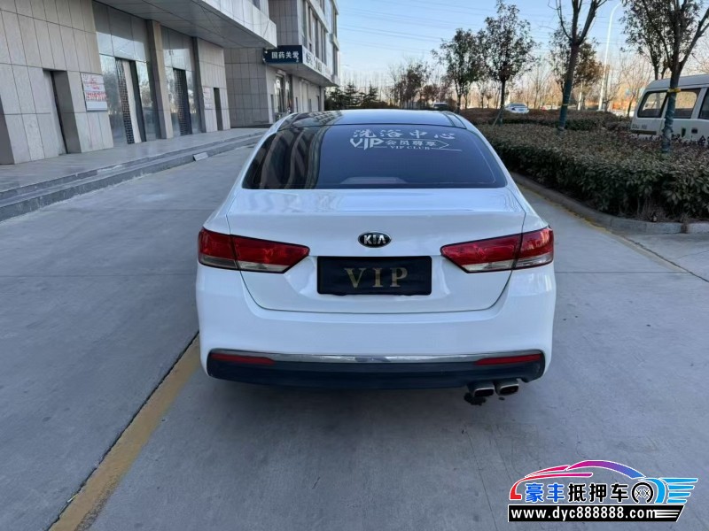 16年起亚K4轿车抵押车出售