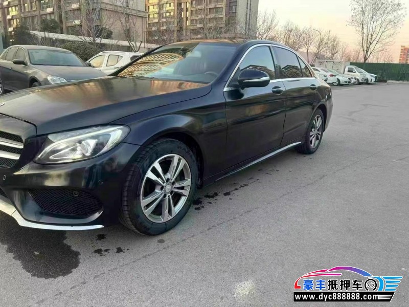 16年奔驰C轿车抵押车出售