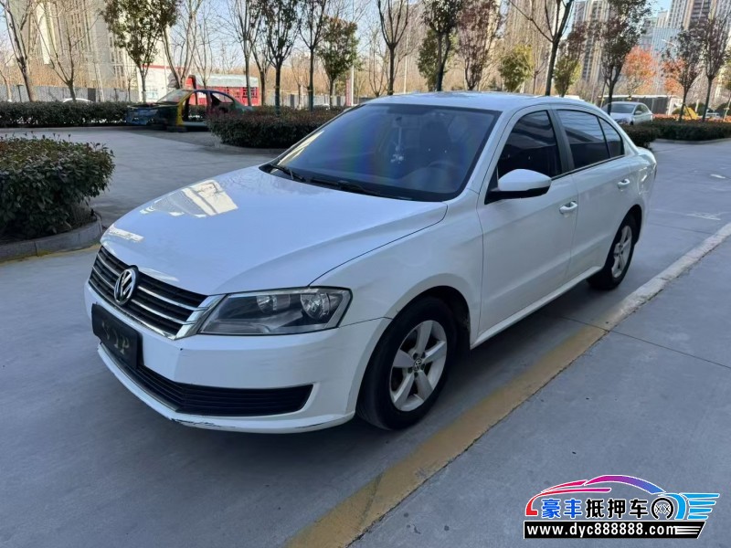 14年大众朗逸轿车抵押车出售