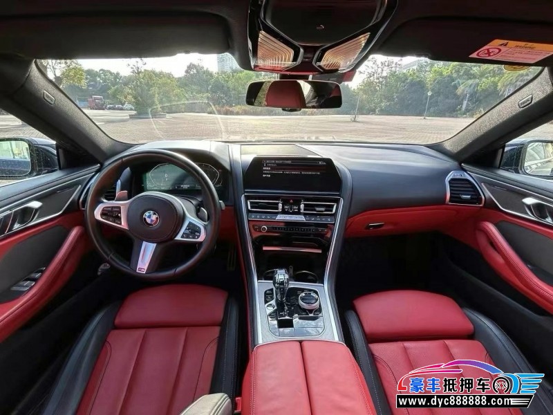 22年宝马8系轿车抵押车出售