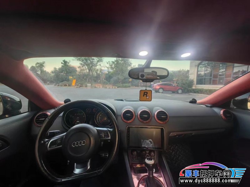 08年奥迪TT轿车抵押车出售