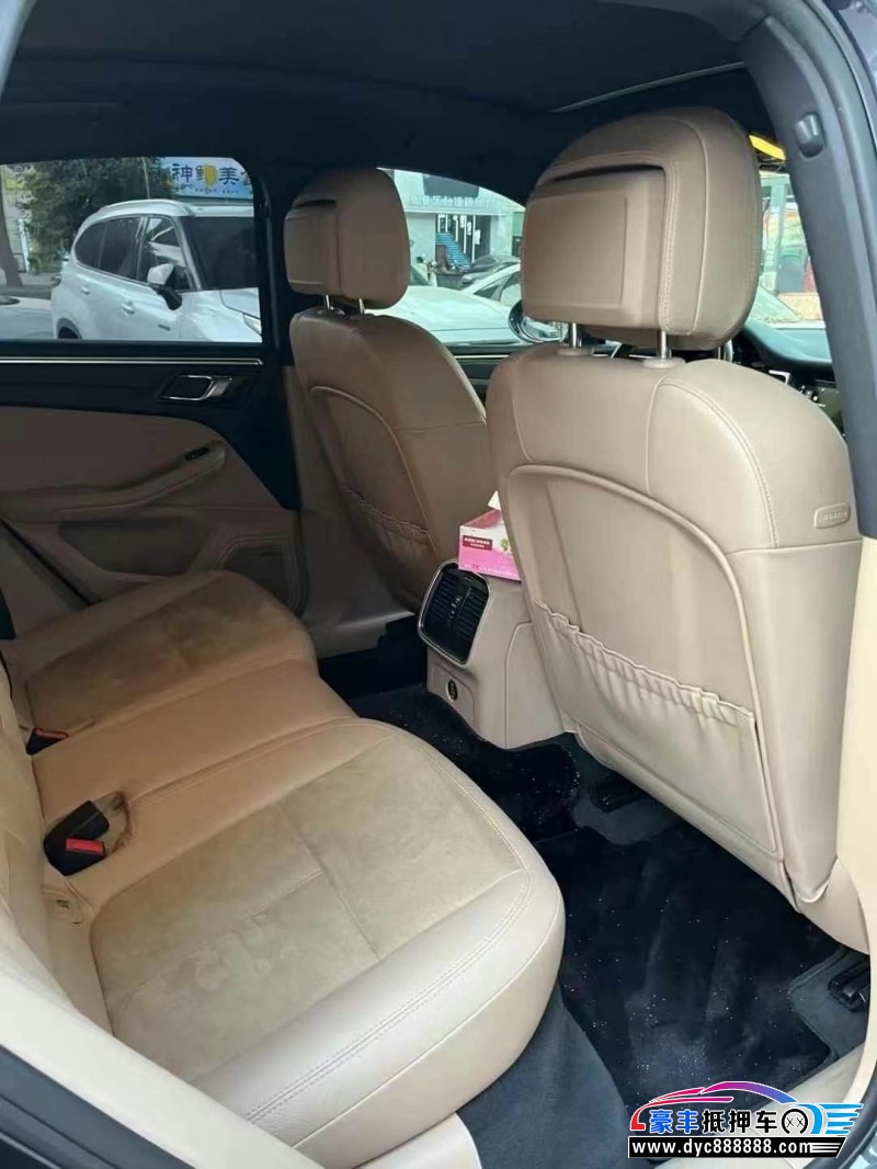 19年保时捷Macan迈凯轿车抵押车出售