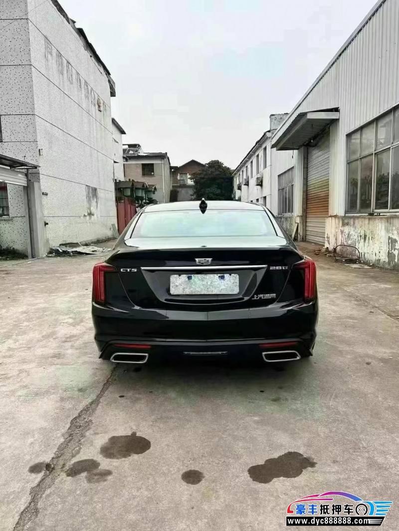 24年凯迪拉克CT5轿车抵押车出售