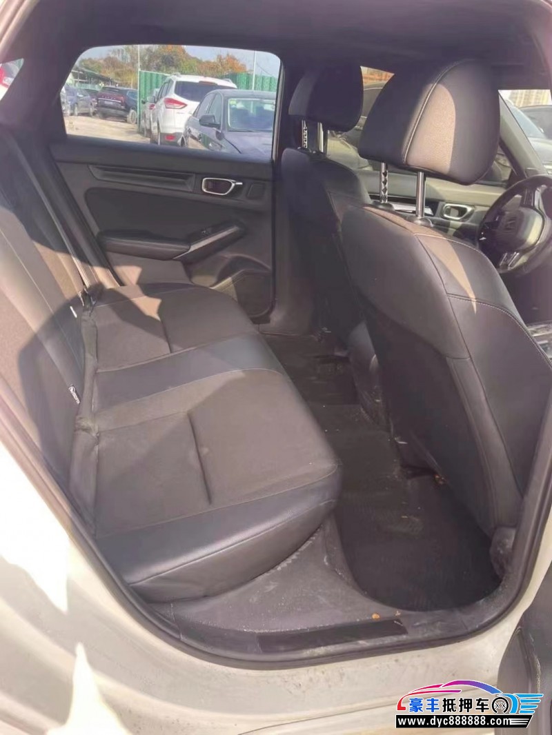 22年本田思域轿车抵押车出售