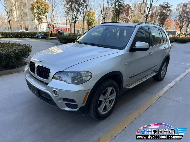 13年宝马X5轿车抵押车出售