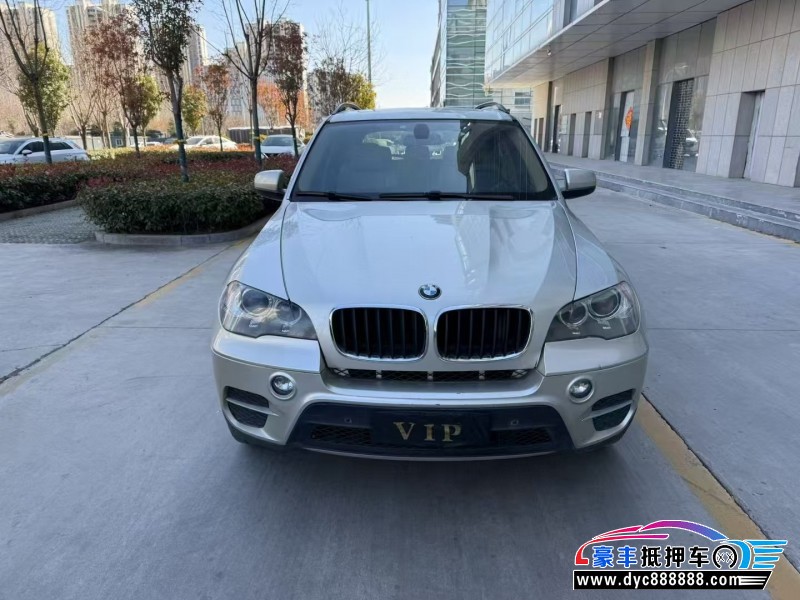 13年宝马X5轿车抵押车出售