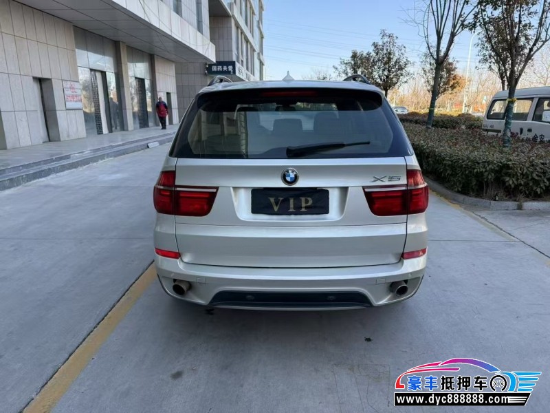 13年宝马X5轿车抵押车出售