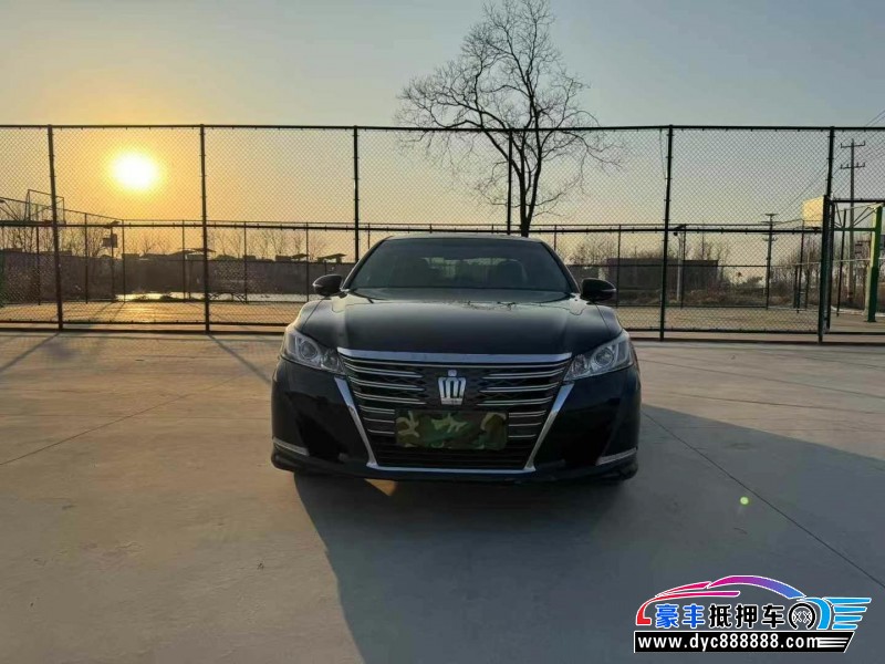 17年丰田皇冠轿车抵押车出售