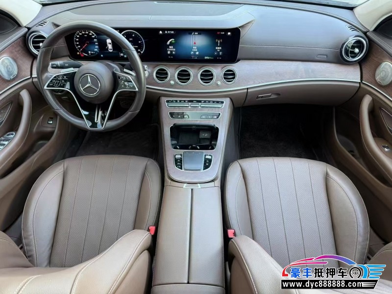 23年奔驰E轿车抵押车出售