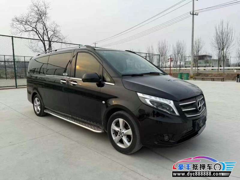 19年奔驰威霆轿车抵押车出售