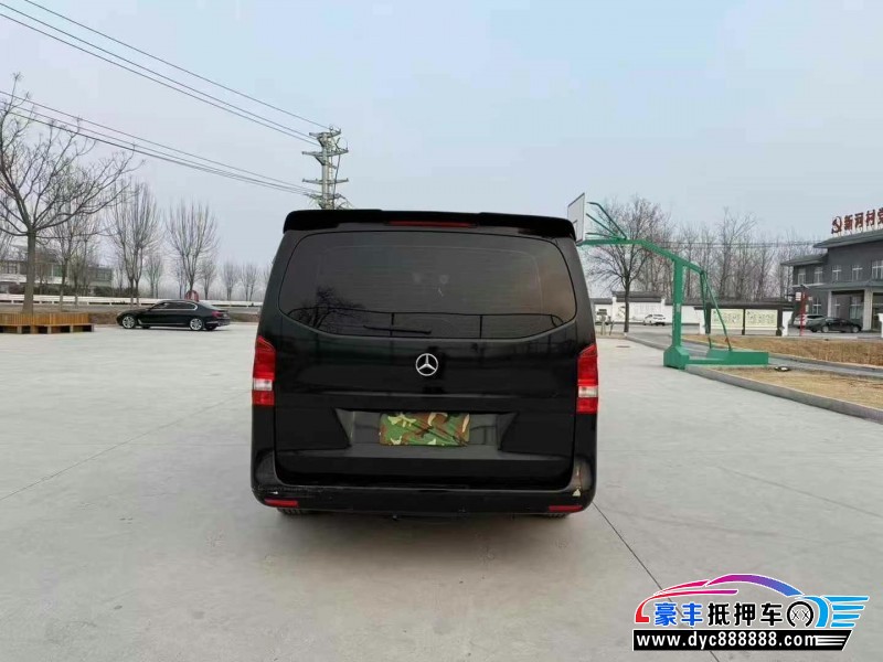 19年奔驰威霆轿车抵押车出售