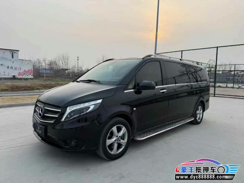 19年奔驰威霆轿车抵押车出售