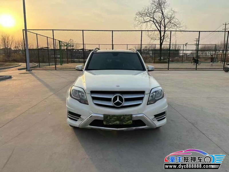 16年奔驰GLK轿车抵押车出售