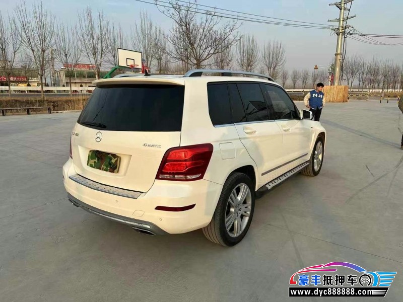 16年奔驰GLK轿车抵押车出售