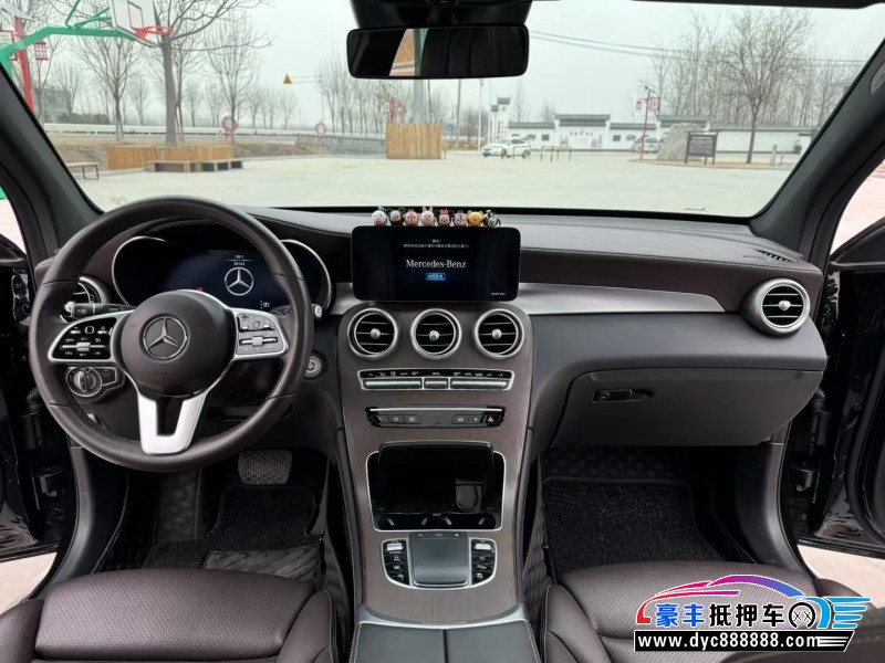 20年奔驰GLC轿车抵押车出售