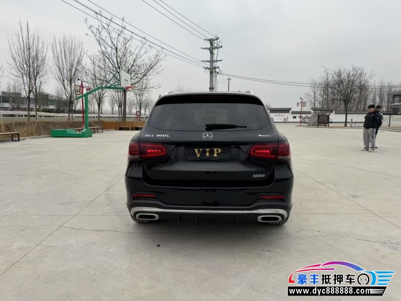 20年奔驰GLC轿车抵押车出售