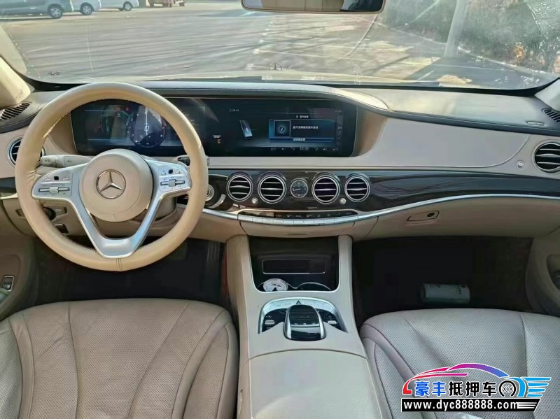 18年奔驰S轿车抵押车出售