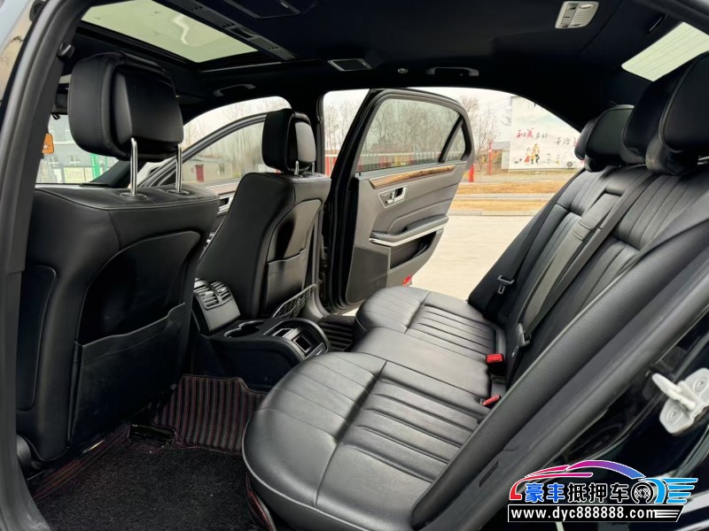 15年奔驰E轿车抵押车出售