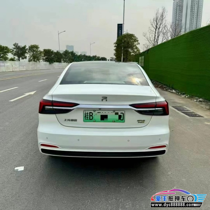 22年非凡ER6轿车抵押车出售