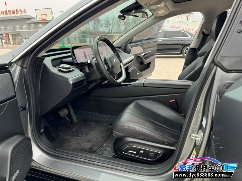 22年小鹏汽车P7轿车抵押车出售