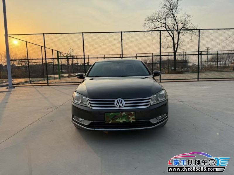 16年大众迈腾轿车抵押车出售