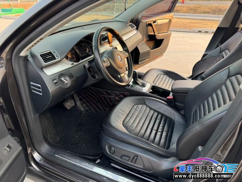 16年大众迈腾轿车抵押车出售