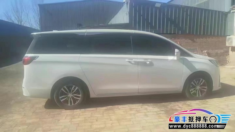 24年别克GL8轿车抵押车出售