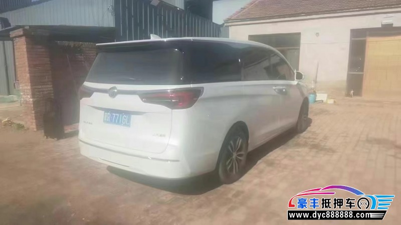 24年别克GL8轿车抵押车出售