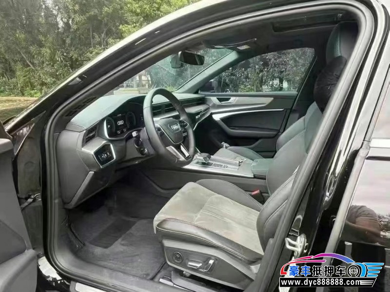 24年奥迪A6轿车抵押车出售