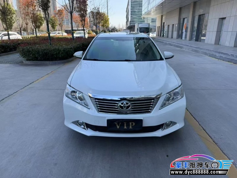 13年丰田凯美瑞轿车抵押车出售