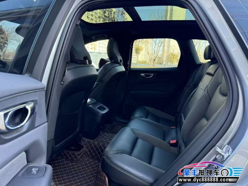 19年沃尔沃XC60轿车抵押车出售