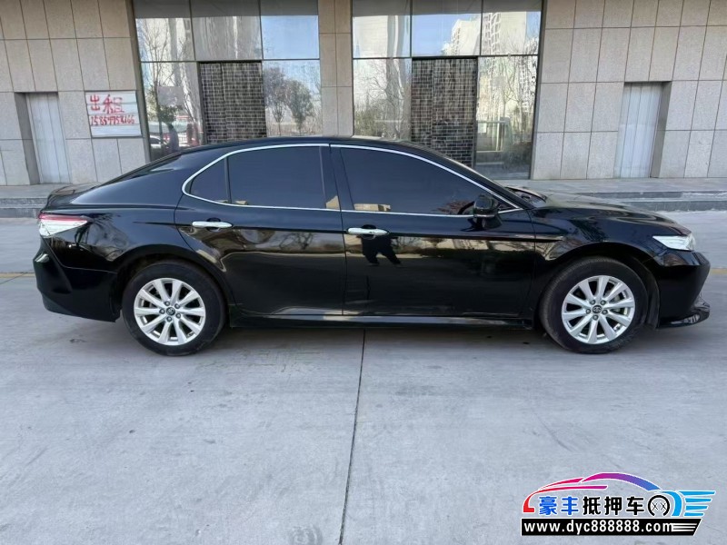 20年丰田凯美瑞轿车抵押车出售