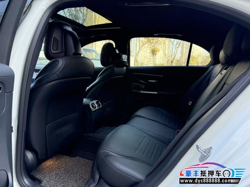 22年奔驰C轿车抵押车出售