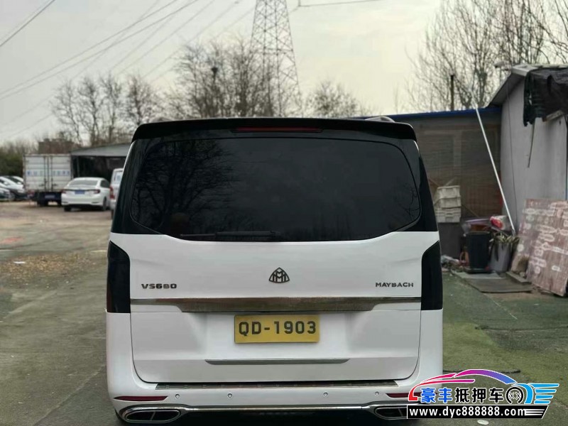 17年奔驰V轿车抵押车出售