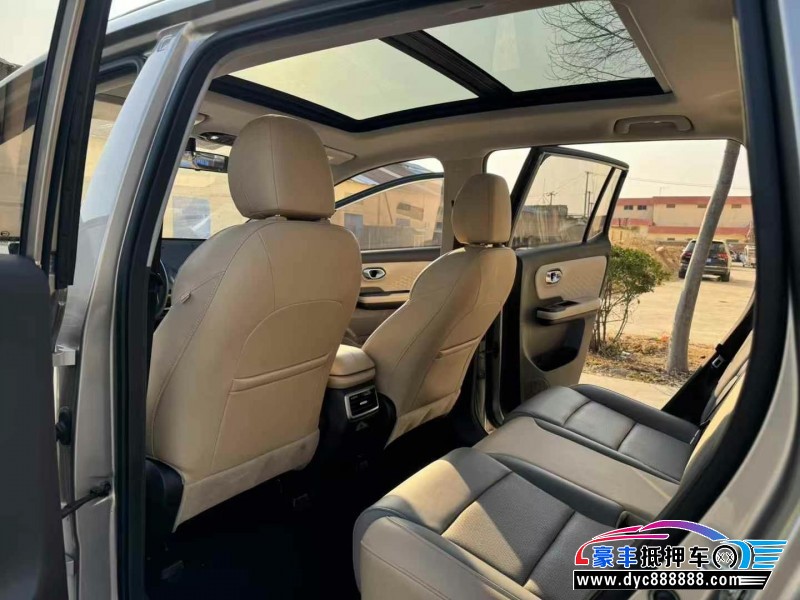 21年埃安Y70轿车抵押车出售