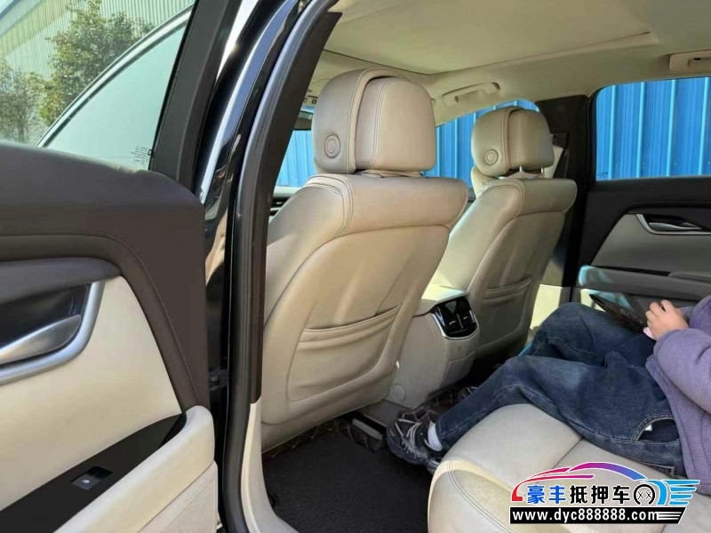 13年凯迪拉克XTS轿车抵押车出售