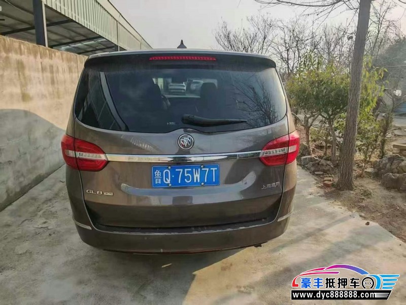 15年别克GL8轿车抵押车出售