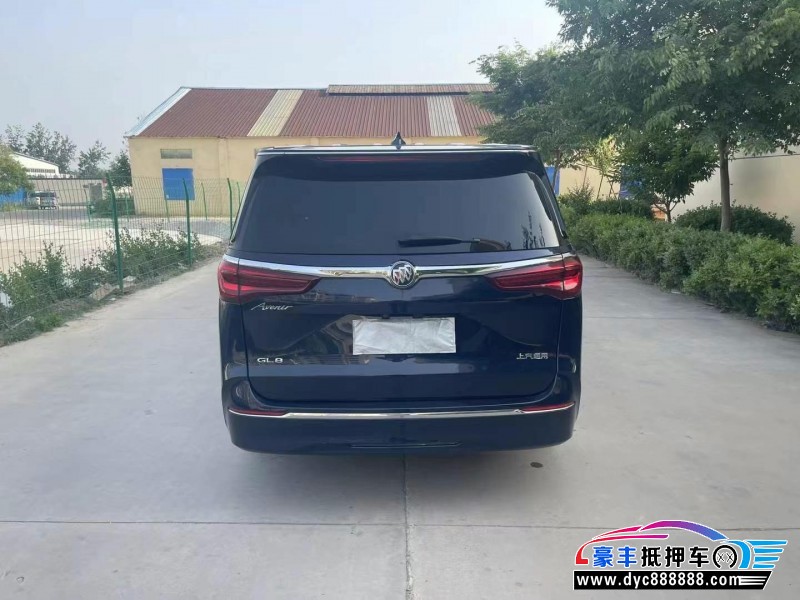 20年别克GL8轿车抵押车出售