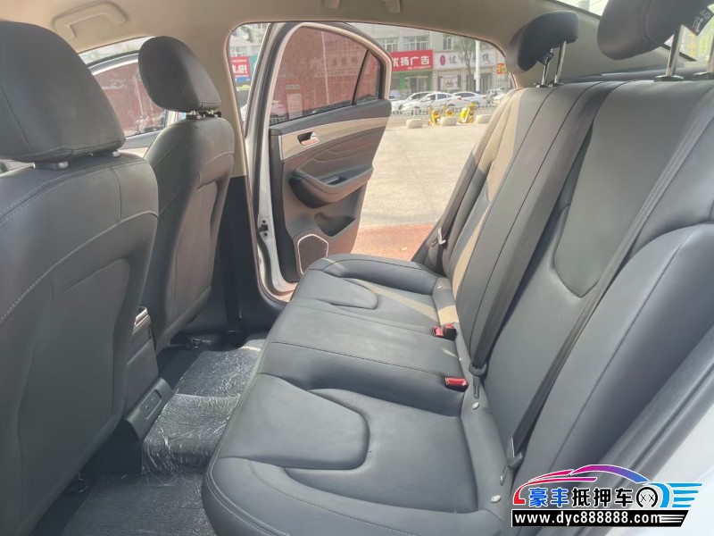 24年奇瑞艾瑞泽轿车抵押车出售