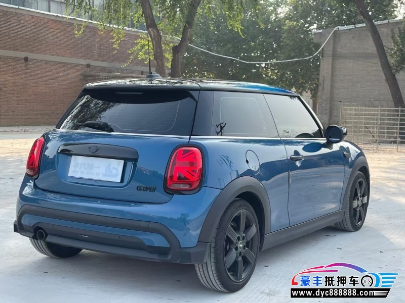 22年宝马MINI轿车抵押车出售