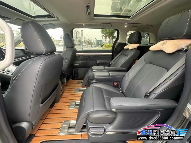 23年传祺M8轿车抵押车出售