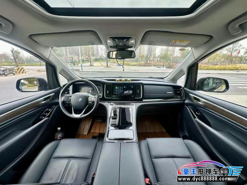 23年传祺M8轿车抵押车出售