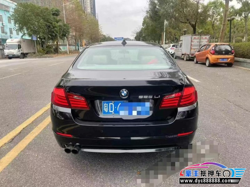 13年宝马5系轿车抵押车出售