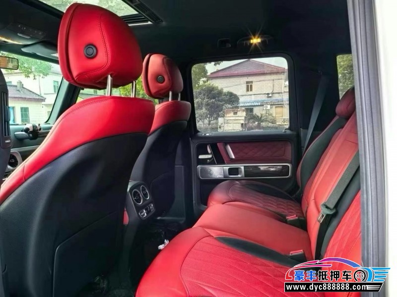 20年奔驰G轿车抵押车出售