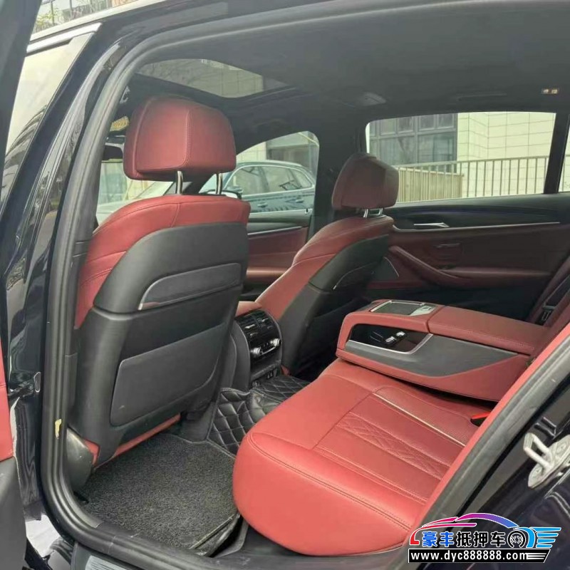 22年宝马5系轿车抵押车出售