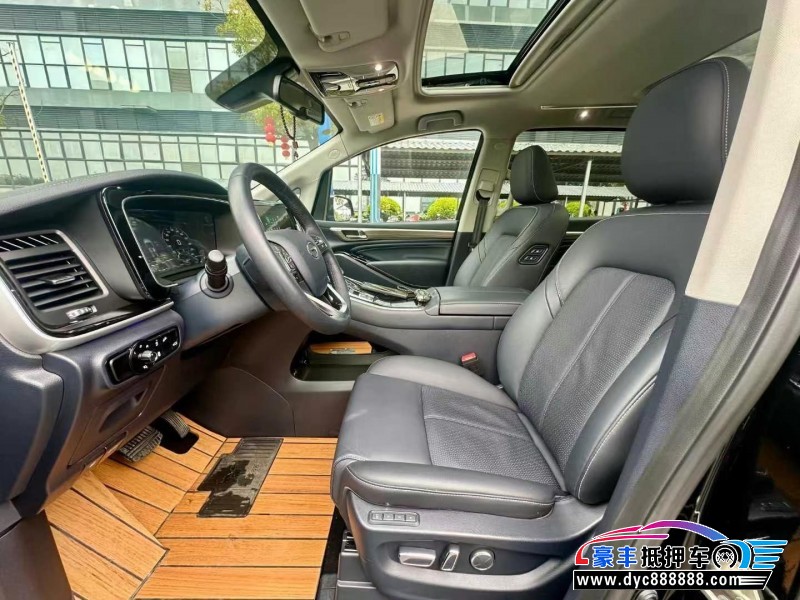 23年传祺M8轿车抵押车出售