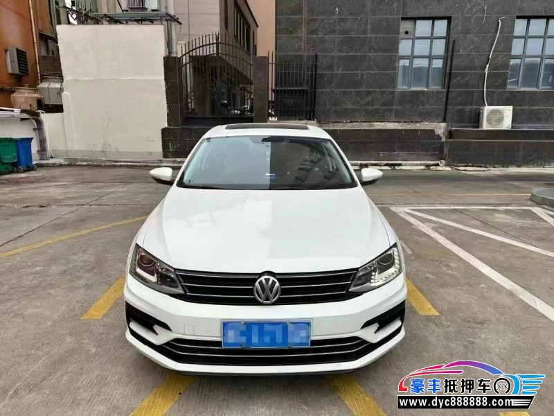 18年大众速腾轿车抵押车出售