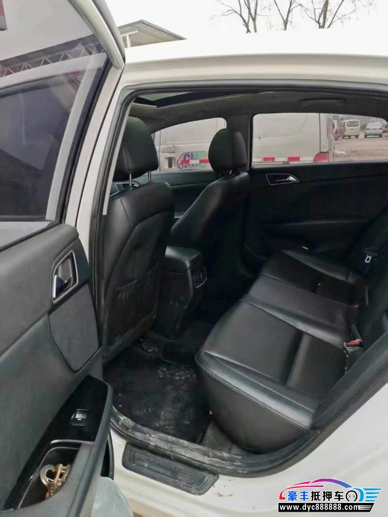 15年现代名图轿车抵押车出售