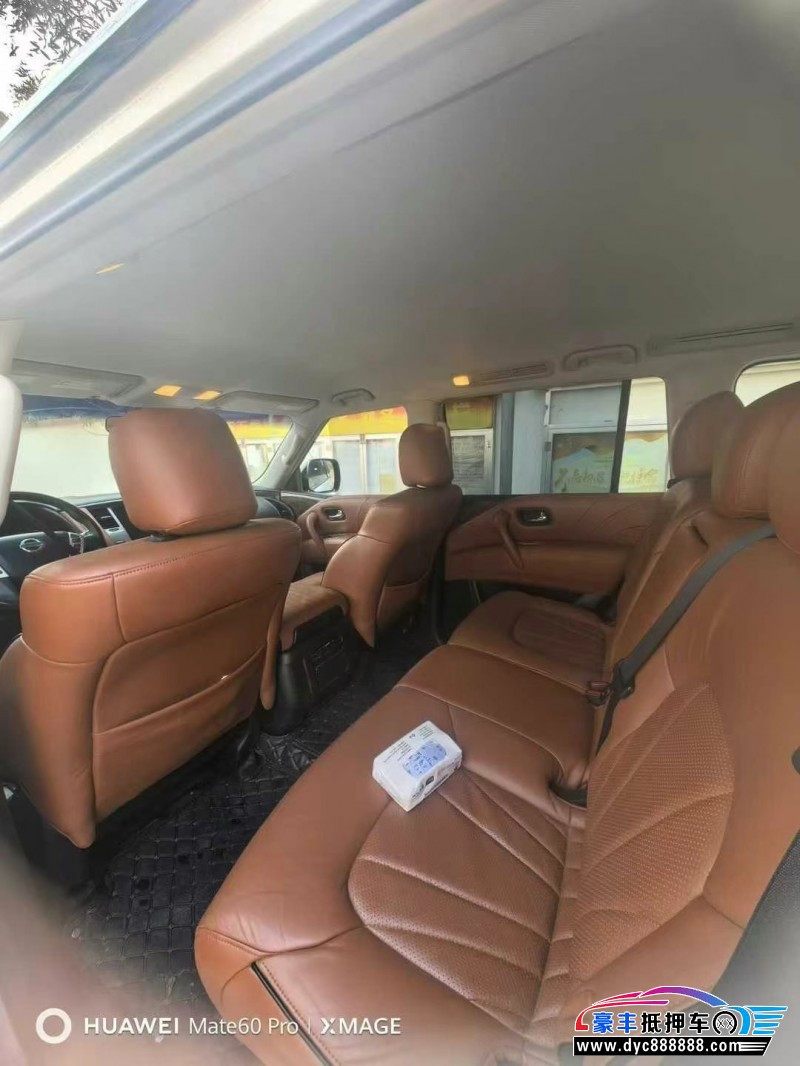 17年日产途乐轿车抵押车出售